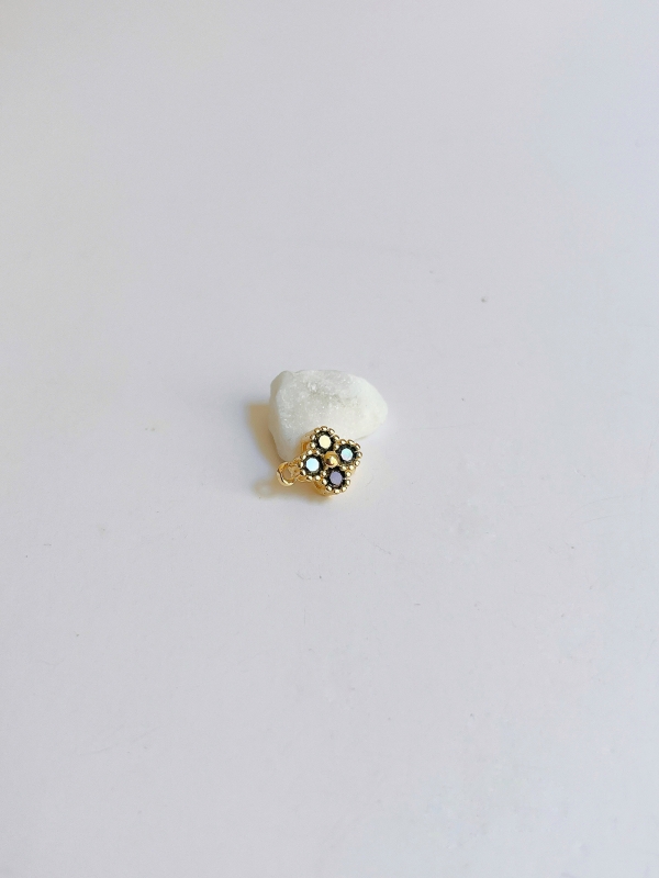 HERRAJE TREBOL NEGRO